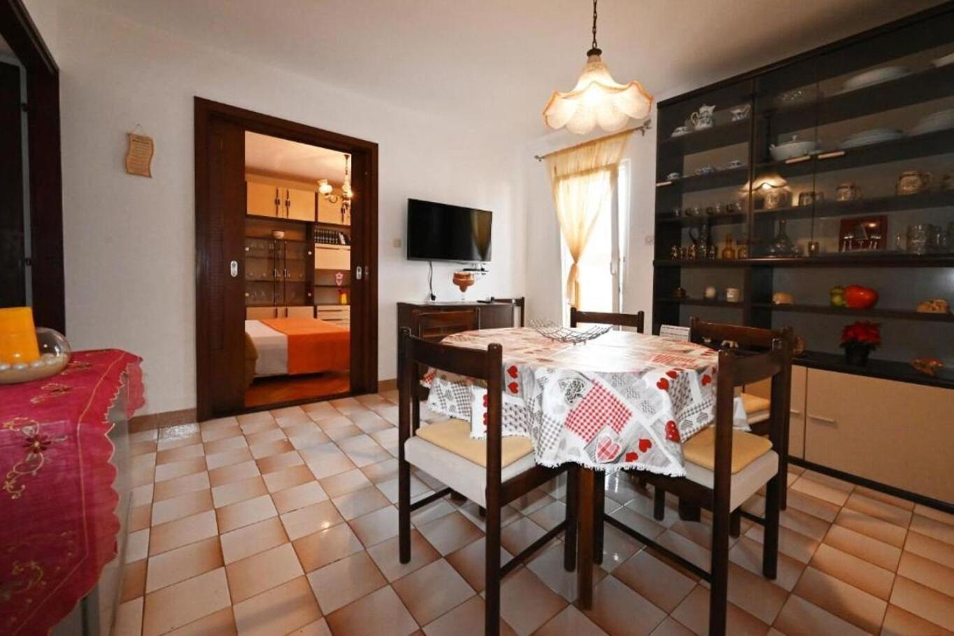 Apartment Mihovilovic Слатине Экстерьер фото
