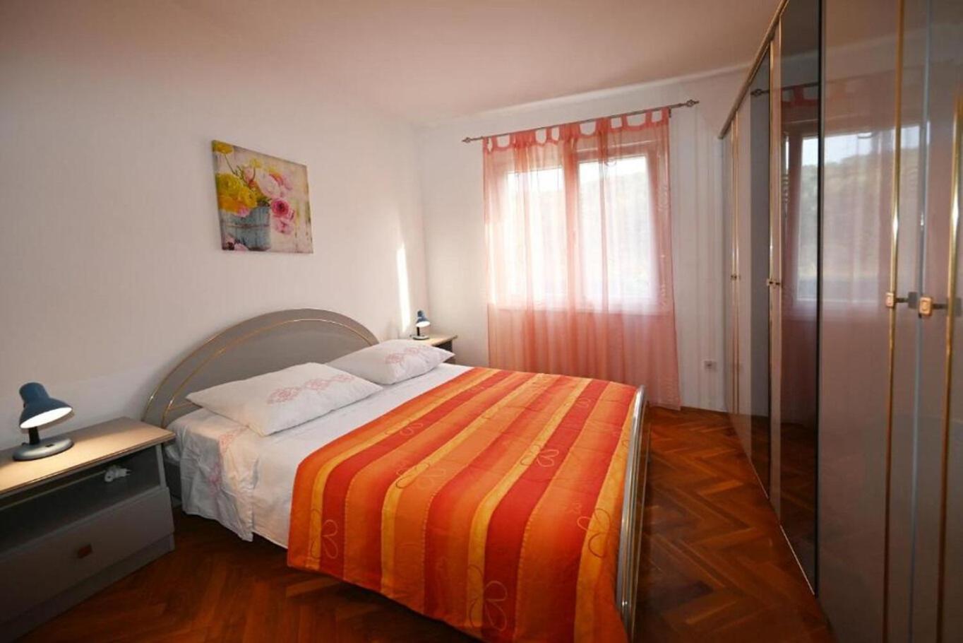 Apartment Mihovilovic Слатине Экстерьер фото