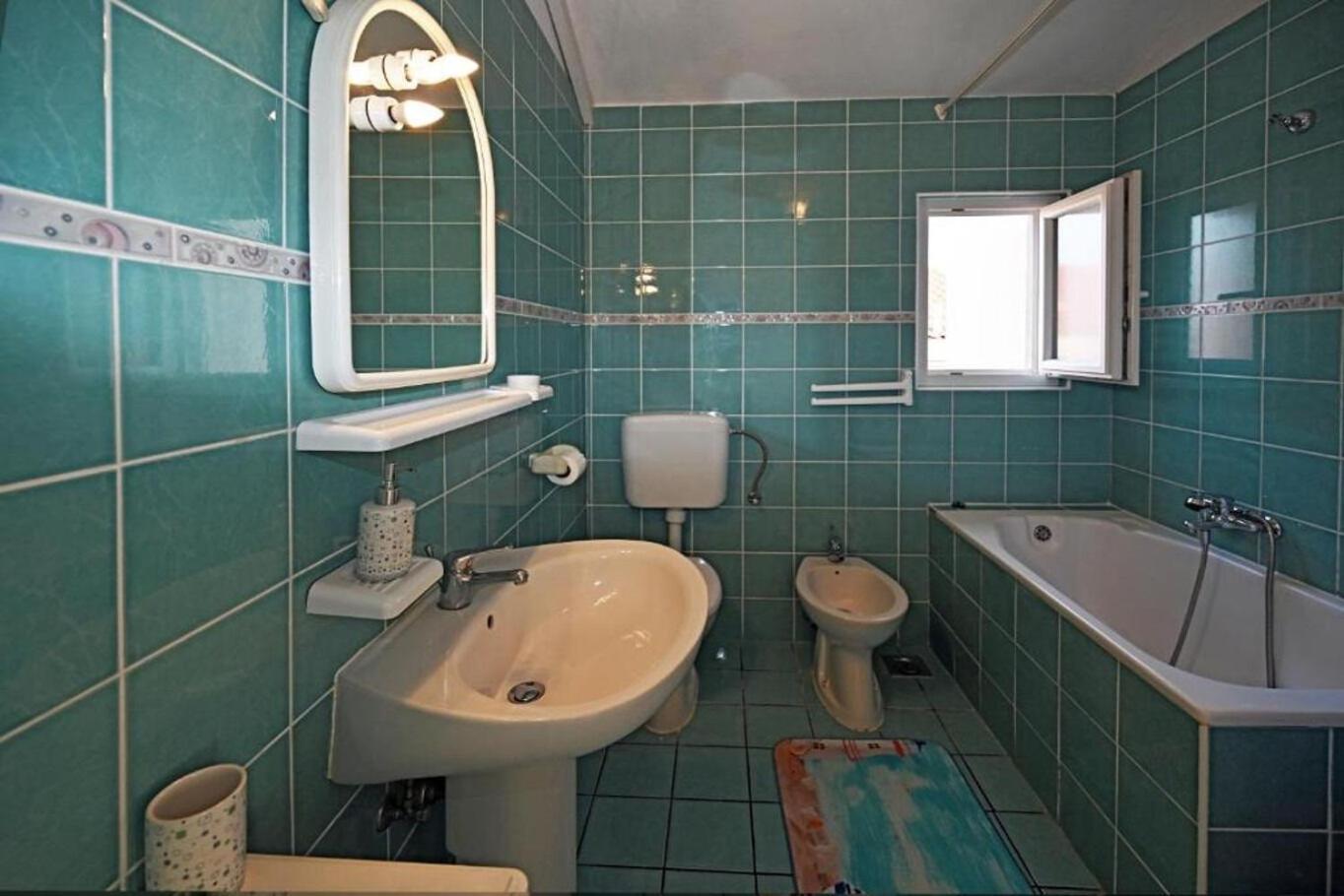Apartment Mihovilovic Слатине Экстерьер фото